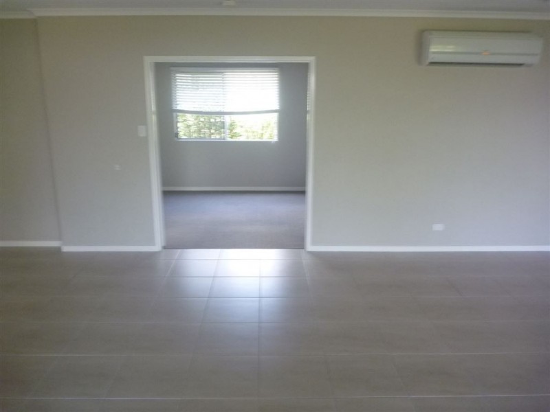 32 Ridge View Road, Cannonvale QLD 4802