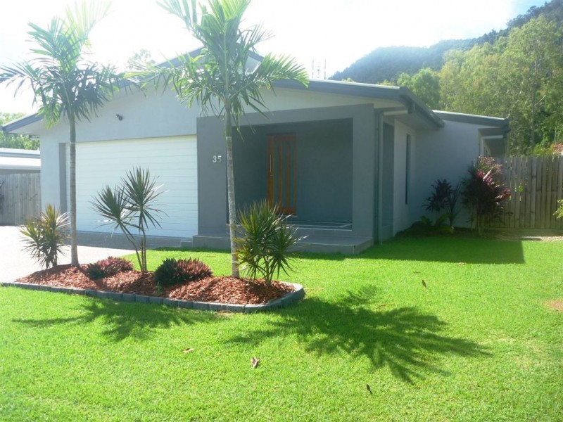 35 Endeavour Circuit, Cannonvale QLD 4802