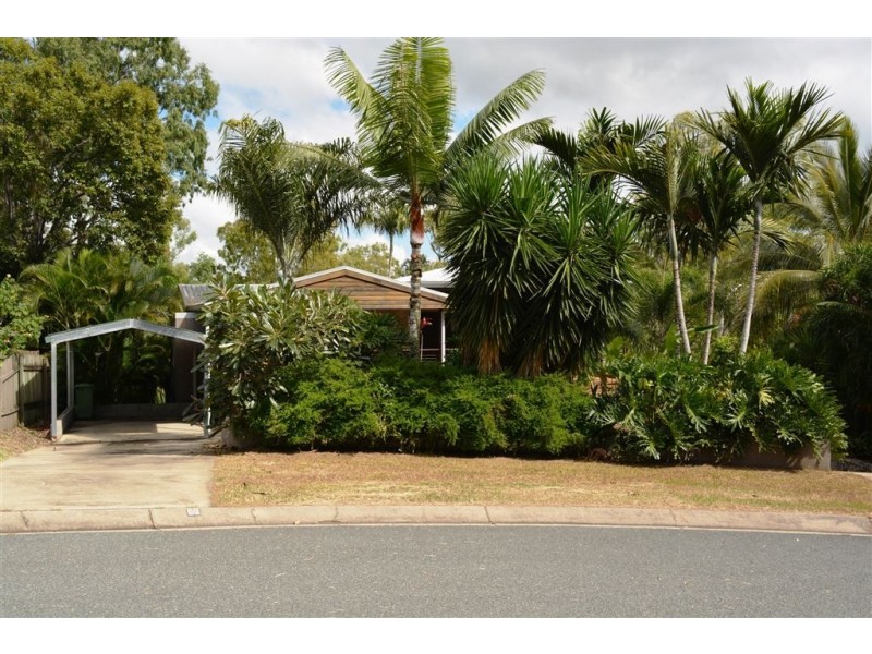 9 Alice Court, Cannonvale QLD 4802