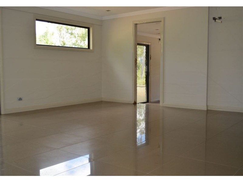 9 Alice Court, Cannonvale QLD 4802