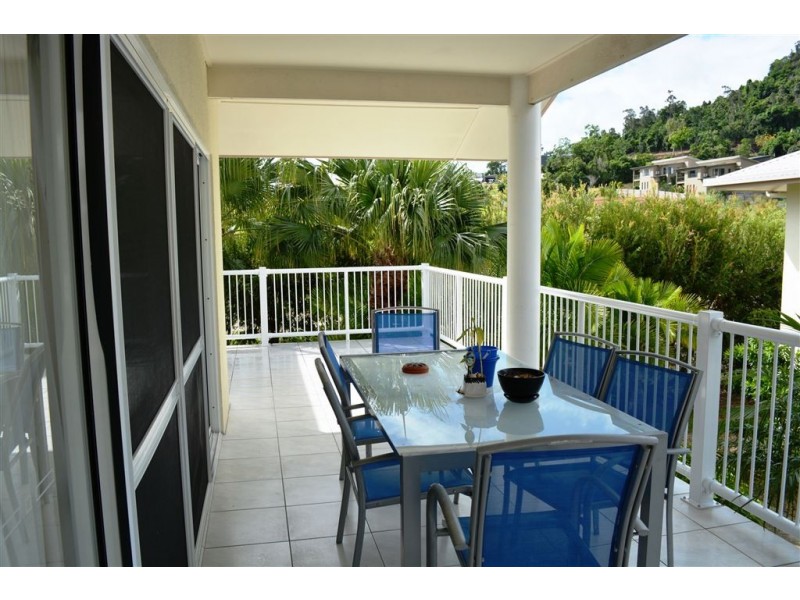 20/24 Pandanus Drive, Cannonvale QLD 4802