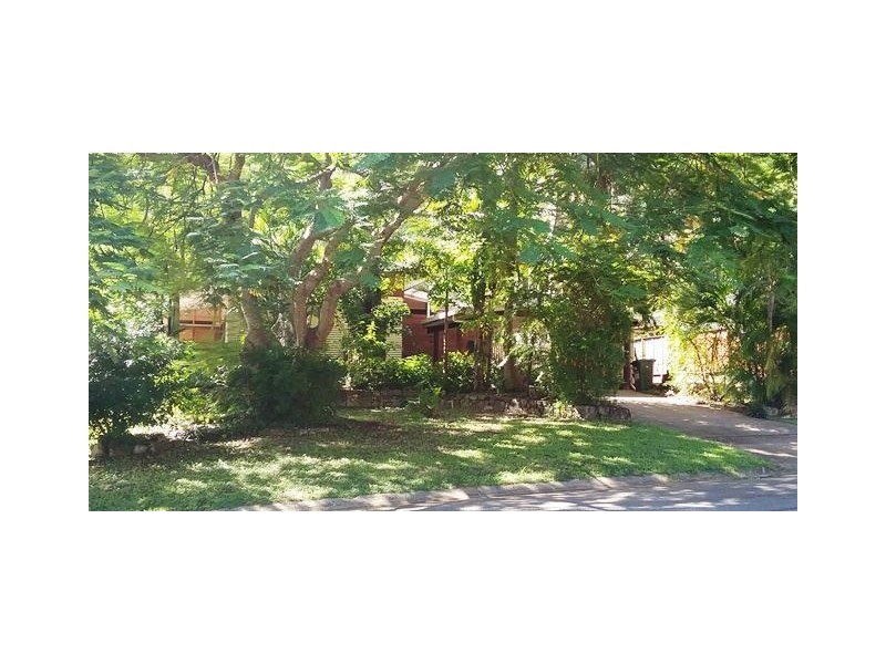 33 Tropic Road, Cannonvale QLD 4802