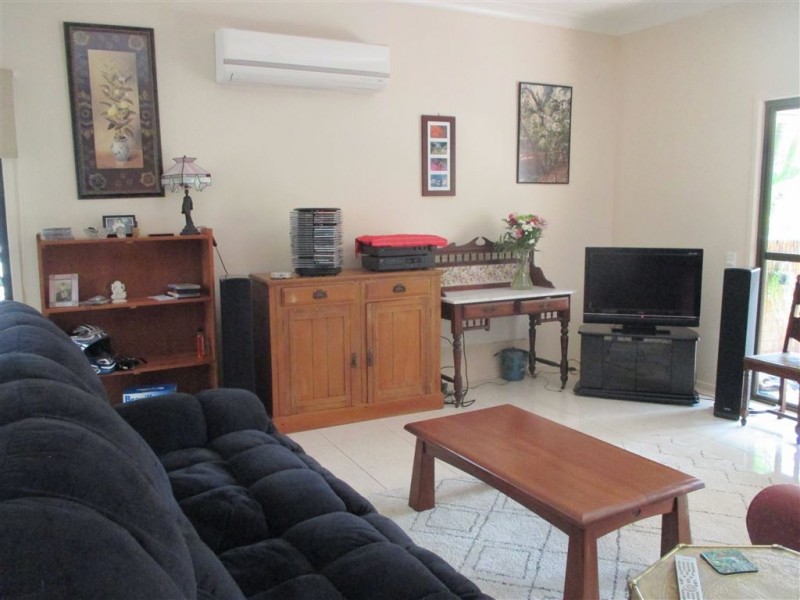 33 Tropic Road, Cannonvale QLD 4802