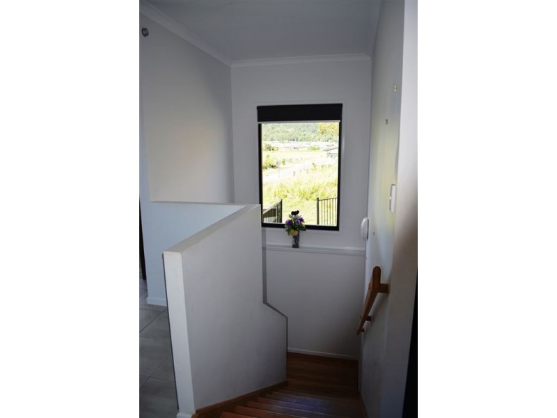 6 Parker Road, Cannonvale QLD 4802