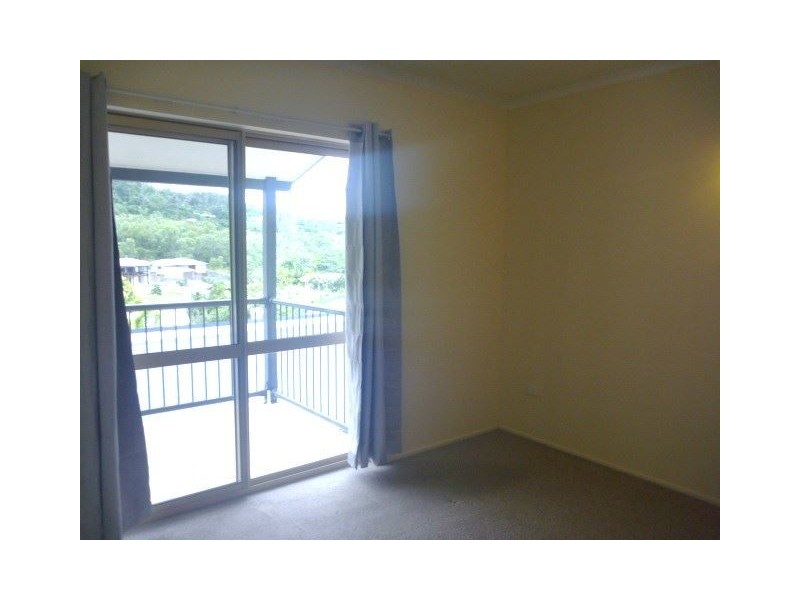 Unit 8/5 Border Drive, Cannonvale QLD 4802