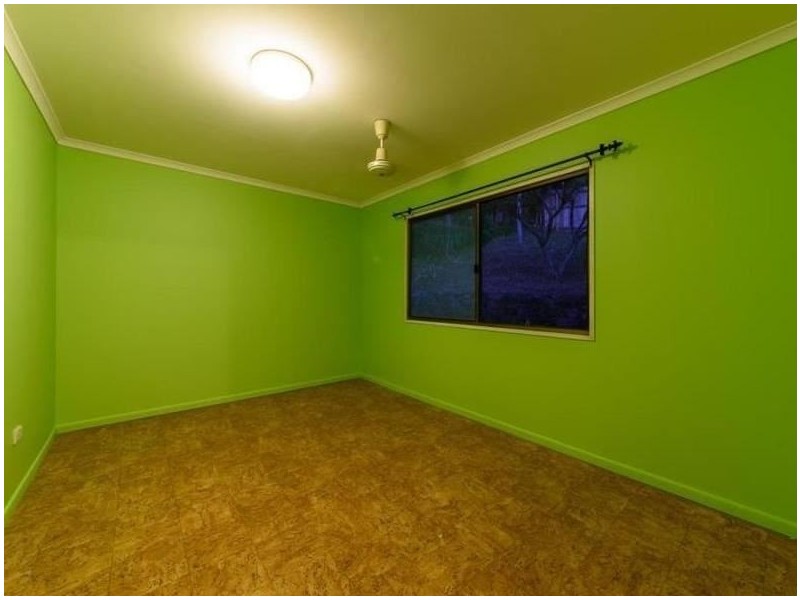 8 Coryule Place, Cannonvale QLD 4802