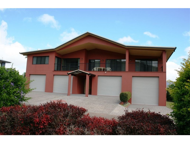 24 Illawong Street, Cannonvale QLD 4802