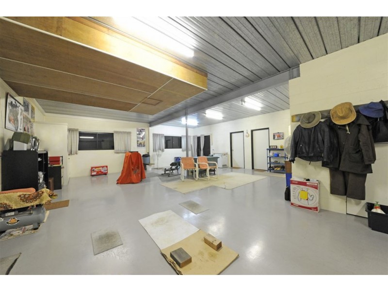 24 Illawong Street, Cannonvale QLD 4802