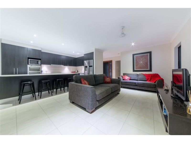 74 Rifle Range Road, Mount Marlow QLD 4800
