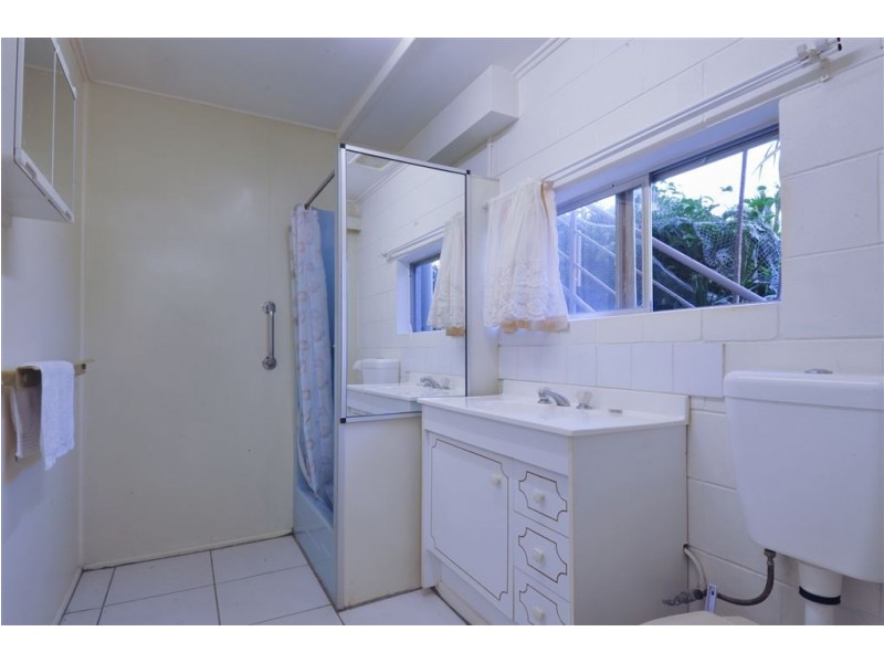 61 Black Road, Riordanvale QLD 4800