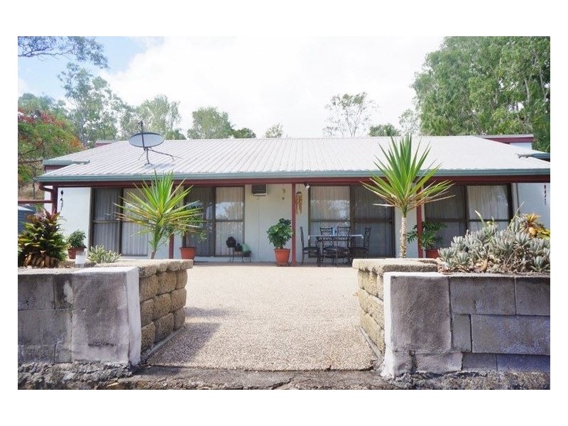 1/25 Manooka Drive, Cannonvale QLD 4802