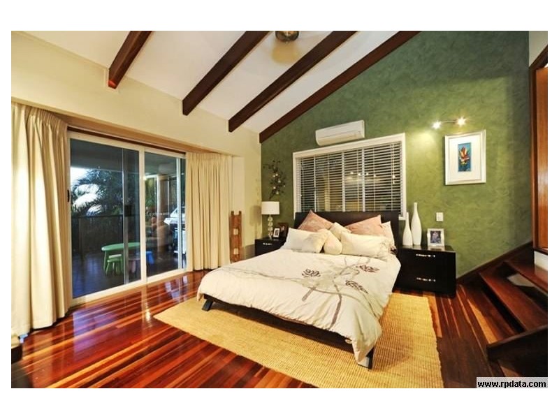 35 Jones Road, Cannonvale QLD 4802