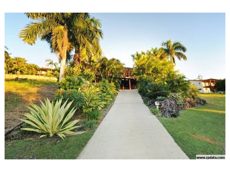 35 Jones Road, Cannonvale QLD 4802