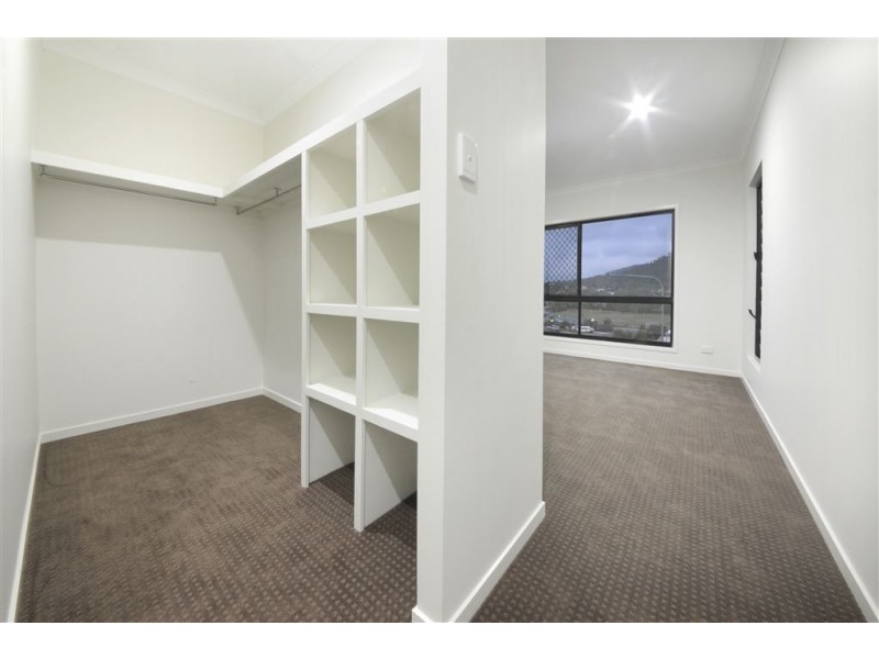 2 Scarlet Gum Crescent, Cannonvale QLD 4802