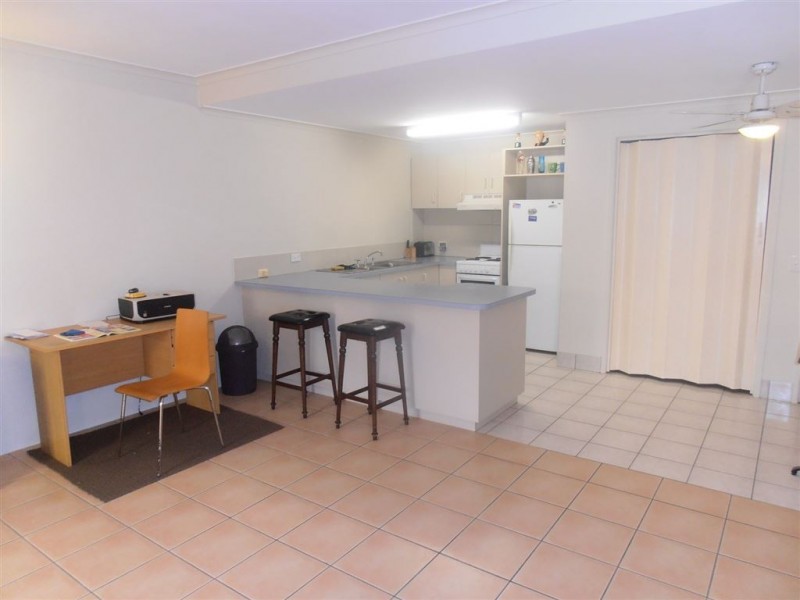 16/9 Erromango Drive, Jubilee Pocket QLD 4802