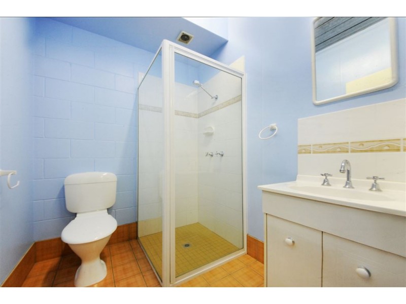 24 Illawong Street, Cannonvale QLD 4802