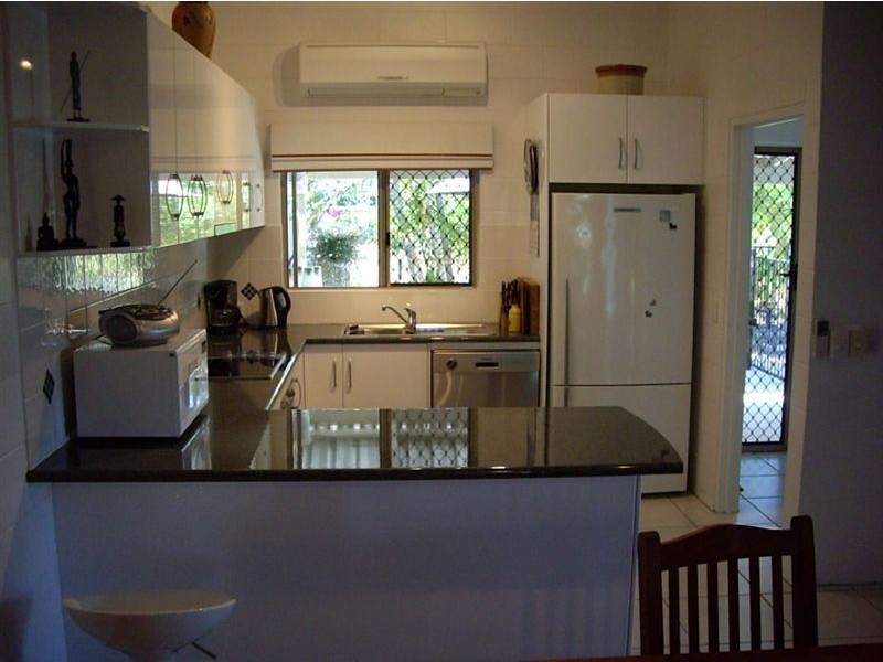 2/5 Lotus Lane, Bowen QLD 4805