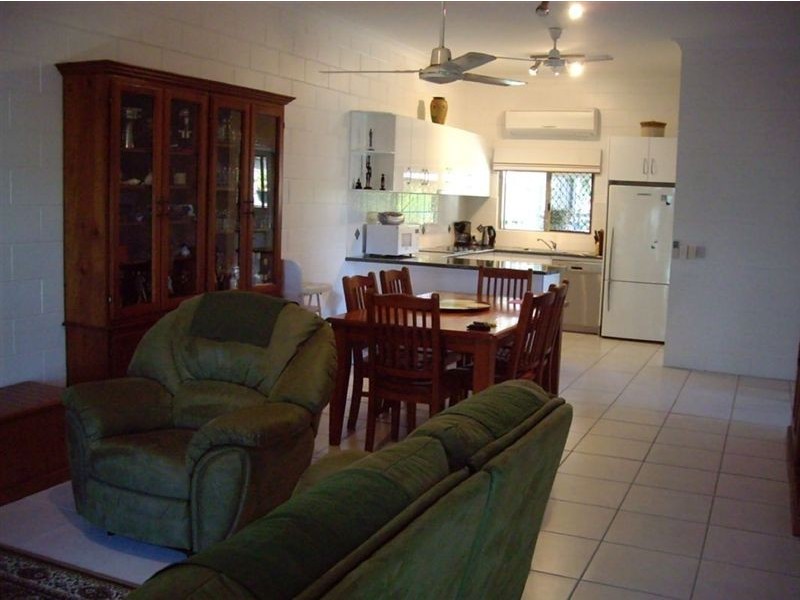 2/5 Lotus Lane, Bowen QLD 4805
