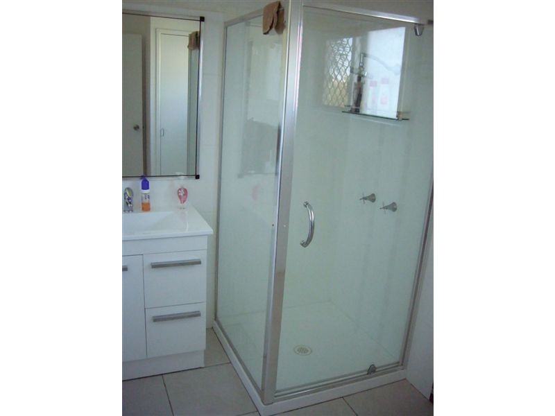 2/5 Lotus Lane, Bowen QLD 4805