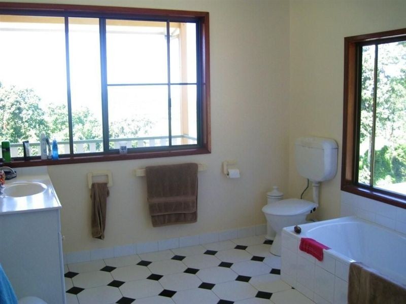 77 Staniland Drive, Strathdickie QLD 4800