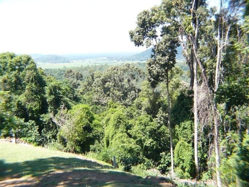 77 Staniland Drive, Strathdickie QLD 4800