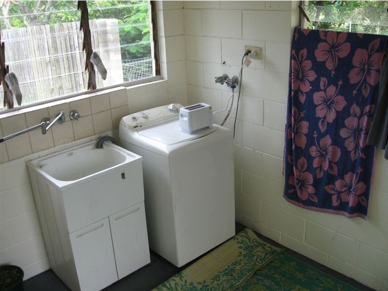 3/57 Poole Street, Bowen QLD 4805