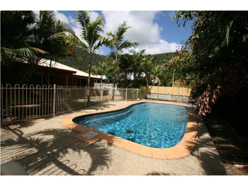 6 Wahoo Court, Jubilee Pocket QLD 4802