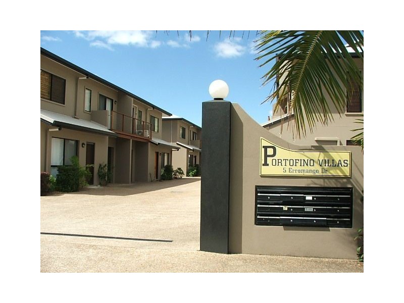 9/5 erromango drive, Airlie Beach QLD 4802
