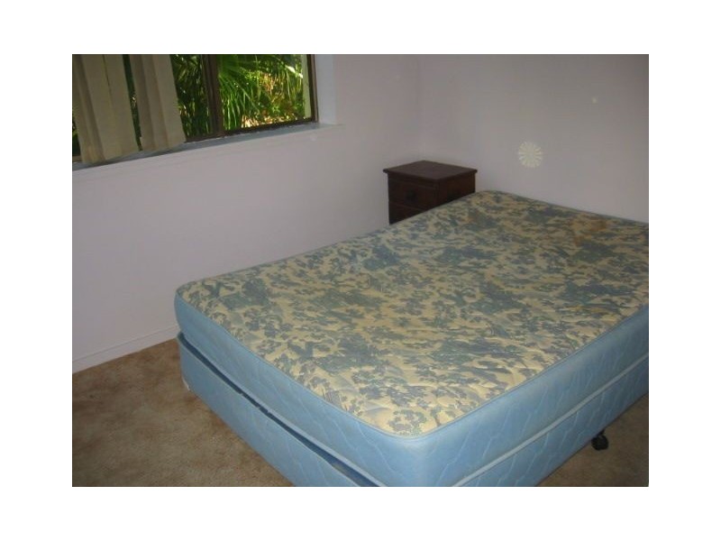 11/4 eshelby drive, Cannonvale QLD 4802