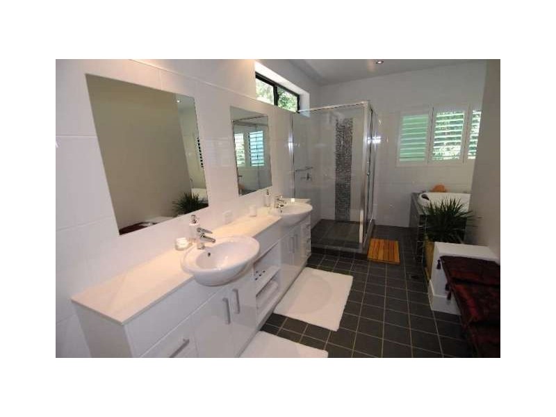 14 Stonehaven Court, Airlie Beach QLD 4802