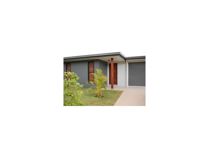 9 Waite Creek Court, Cannonvale QLD 4802