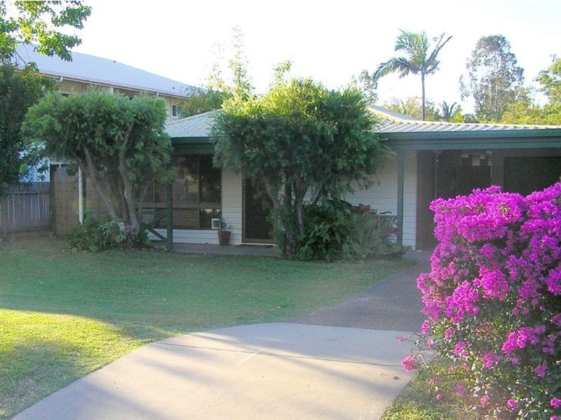 11/20 Pandanus Drive, Cannonvale QLD 4802