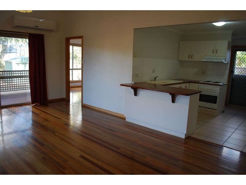 5 Grace Avenue, Cannonvale QLD 4802