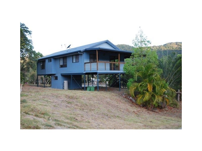 2 Moonlight Drive, Jubilee Pocket QLD 4802