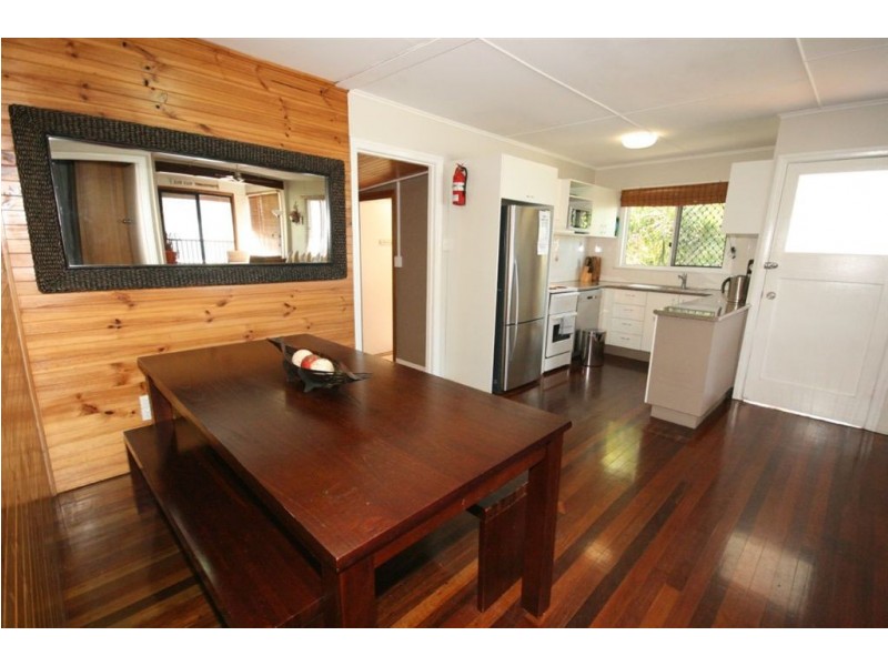 8 Hillcrest Avenue, Airlie Beach QLD 4802
