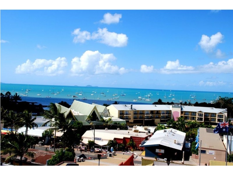 15/5 Golden Orchid Drive, Airlie Beach QLD 4802