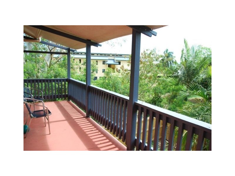 1/5 Pleasant, Cannonvale QLD 4802