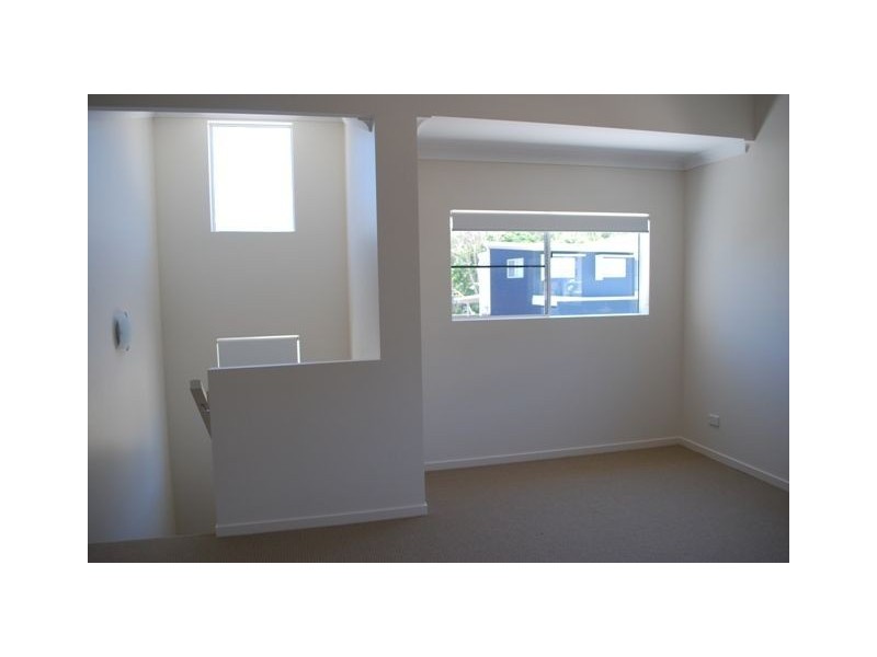 64/65 Manooka Drive, Cannonvale QLD 4802