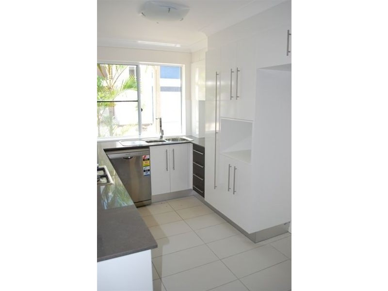 36/65 Manooka Drive, Cannonvale QLD 4802