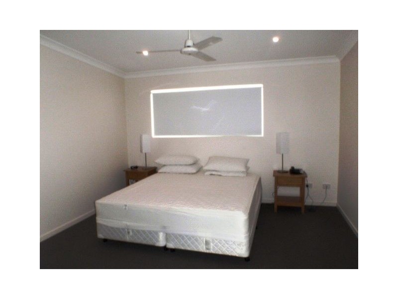 15/65 Manooka Drive, Cannonvale QLD 4802