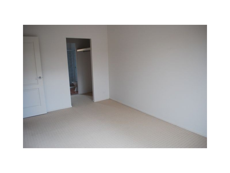 9/5 Erromango Drive, Jubilee Pocket QLD 4802