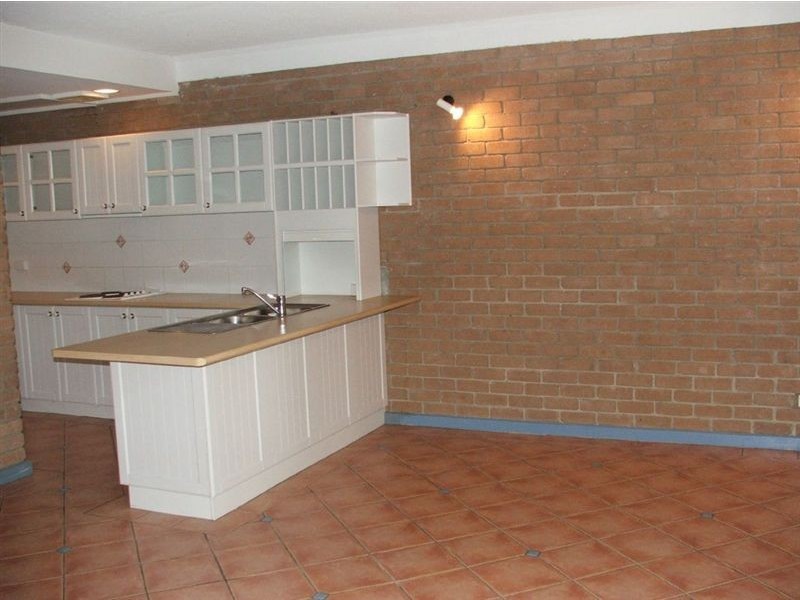 4/2 Lewis Street, Airlie Beach QLD 4802