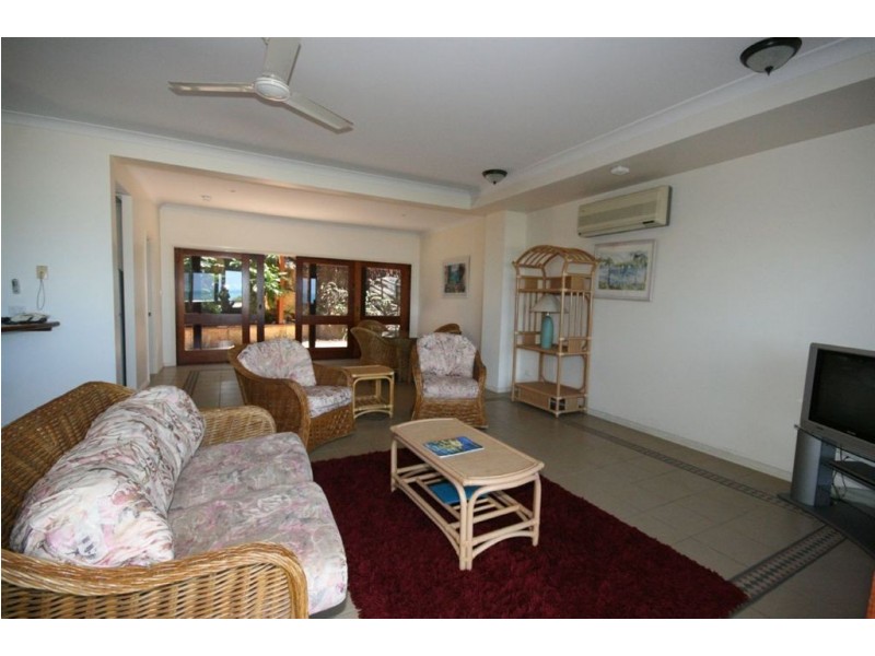 4/8 Golden Orchid Drive, Airlie Beach QLD 4802