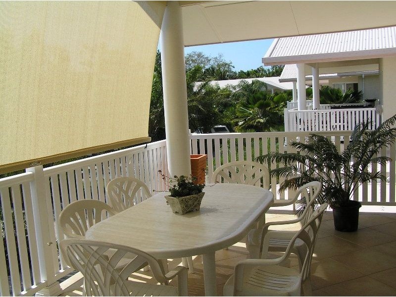 3/24 Pandanus Drive, Cannonvale QLD 4802