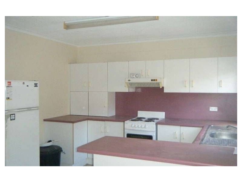 13/3 Eshelby Drive, Cannonvale QLD 4802