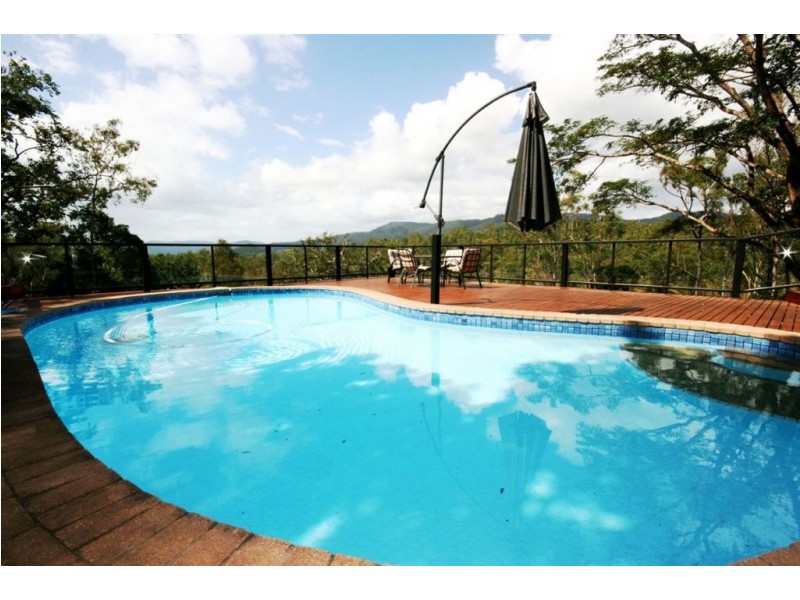 228 Paluma Road, Cannonvale QLD 4802