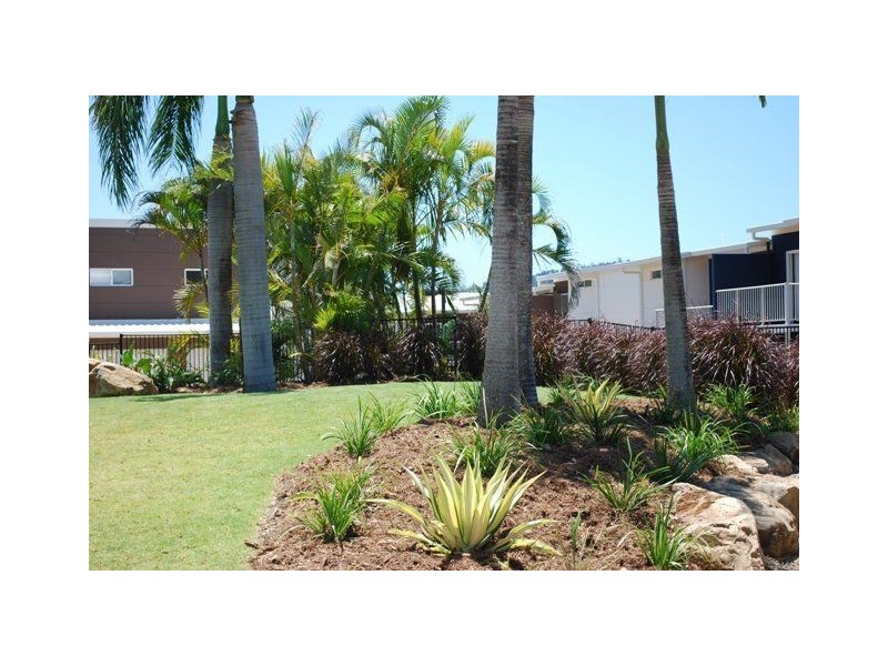 19/65 Manooka Drive, Cannonvale QLD 4802