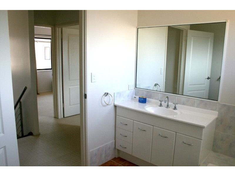 5/5 Erromango, Jubilee Pocket QLD 4802