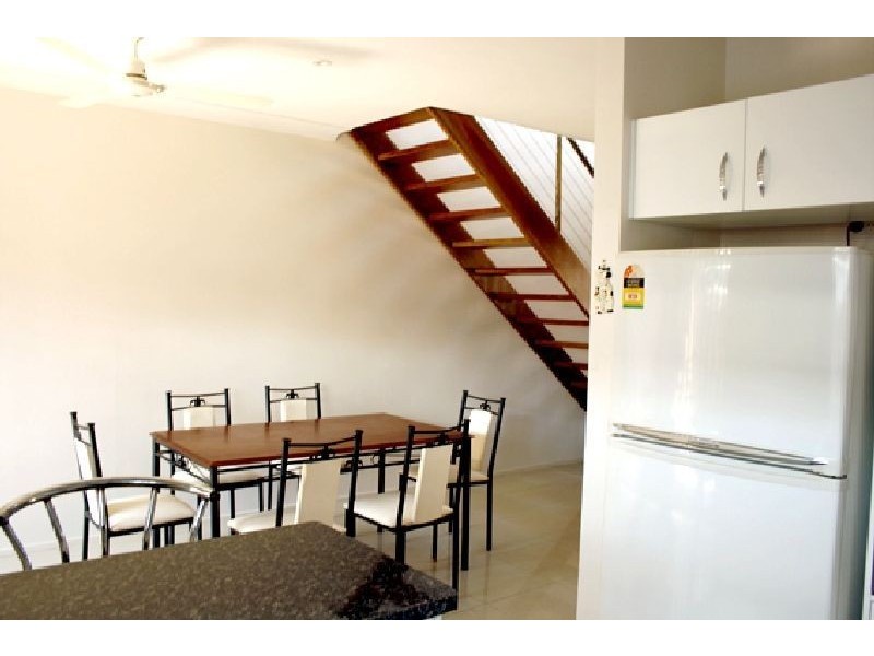 5/5 Erromango, Jubilee Pocket QLD 4802