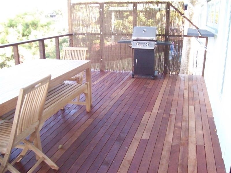 9 Summit Avenue, Airlie Beach QLD 4802